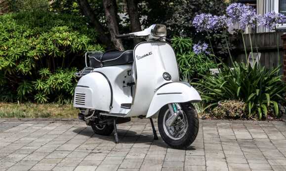 1972 Vespa GT 160 - Offered without reserve
