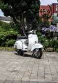 1972 Vespa GT 160 - Offered without reserve - 12