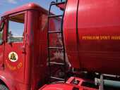 1954 AEC Mammoth Major Fuel Tanker - 18