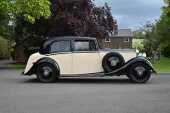 1937 Rolls-Royce 25/30 Saloon by Mann Egerton - 23