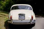 1967 Jaguar Mk. II Saloon MOD (2.4 litre) - Restored example - 25
