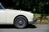 1967 Jaguar Mk. II Saloon MOD (2.4 litre) - Restored example - 28