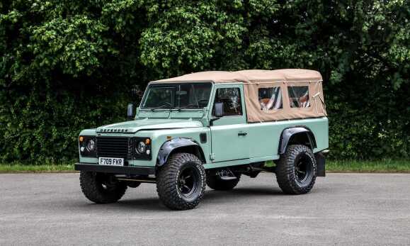 1989 Land Rover Defender 110 Soft Top