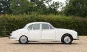 1967 Jaguar Mk. II - 2