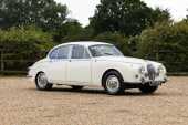 1967 Jaguar Mk. II - 46