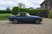 1972 MGB Roadster - 13