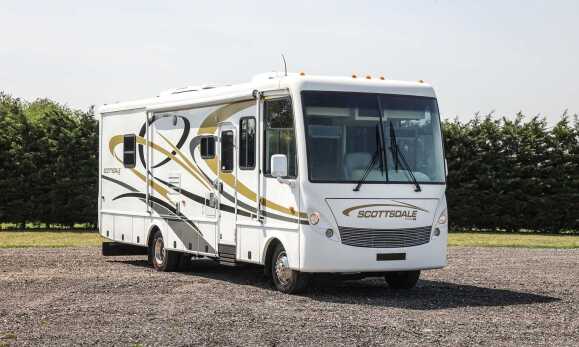 2005 Newmar Scottsdale 3201 Motorhome - Offered without reserve