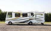 2005 Newmar Scottsdale 3201 Motorhome - Offered without reserve - 2