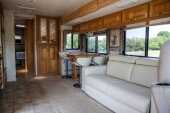 2005 Newmar Scottsdale 3201 Motorhome - Offered without reserve - 40