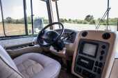 2005 Newmar Scottsdale 3201 Motorhome - Offered without reserve - 41