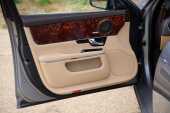 2010 Jaguar XJ V8 Portfolio Auto - 11