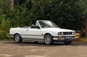 1990 BMW 325i Cabriolet - Offered without reserve - 18