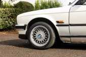 1990 BMW 325i Cabriolet - Offered without reserve - 24