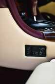 1997 Aston Martin DB7 i6 - Desirable supercharged 3.2 litre inline-six - 46