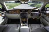 2004 Jaguar XJ Super V8 - 7