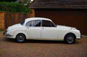 1968 Jaguar Mk. II 240 - Offered Without Reserve - 9
