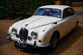 1968 Jaguar Mk. II 240 - Offered Without Reserve - 12
