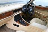 1990 Daimler XJ40 by Lynx (4 litre) - 13