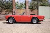 1973 Triumph TR6 - 7
