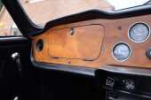 1973 Triumph TR6 - 71