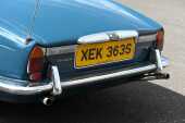 1978 Daimler Double Six Coup&eacute; - 12