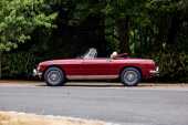 1971 MGB - 7