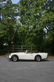 1960 Daimler SP250 'Dart' - Overdrive, Rack and pinion steering, Telescopic dampers - 11