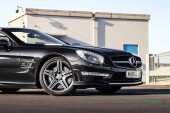 2012 Mercedes-Benz SL63 AMG - Carbon fibre interior package - Panoramic Vario roof - 14