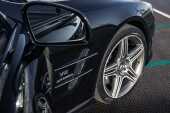 2012 Mercedes-Benz SL63 AMG - Carbon fibre interior package - Panoramic Vario roof - 17