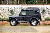 2012 Land Rover 90 XS - 33