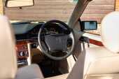 1994 Mercedes-Benz E220 Cabriolet - 30
