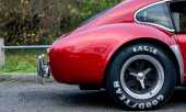2000 AC Cobra by RAM - Mike Huddart racing 350ci 5.8 litre Chevy with 427 hardtop - 2