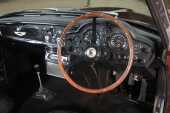 1966 Aston Martin DB6 - 12