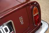 1966 Aston Martin DB6 - 21