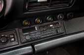 1990 Porsche 911/964 Carrera 2 - 26