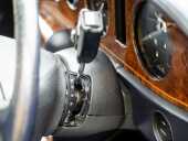 1999 Rolls-Royce Park Ward Limousine - 11