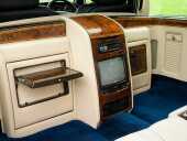 1999 Rolls-Royce Park Ward Limousine - 38