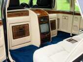 1999 Rolls-Royce Park Ward Limousine - 40