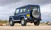 2004 Land Rover Defender 90 TD5 XS - 3