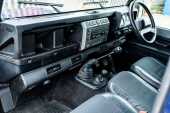 2004 Land Rover Defender 90 TD5 XS - 41