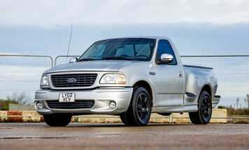 2002 Ford F-150 SVT Lightning
