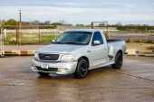 2002 Ford F-150 SVT Lightning - 15
