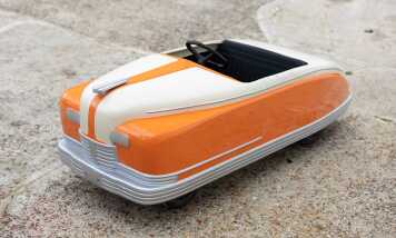 American Fairground Ride - Offered without reserve