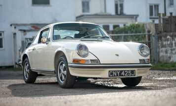 1971 Porsche 911T (2.2 litre) - One of c. 64 right hand drive examples - Restored to an impressive standard