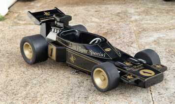 JPS Lotus Formula 1 Childs Car (Display)