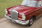 1967 Mercedes-Benz 220B Fintail - 11