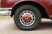 1967 Mercedes-Benz 220B Fintail - 15
