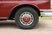 1967 Mercedes-Benz 220B Fintail - 30