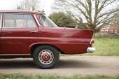 1967 Mercedes-Benz 220B Fintail - 38