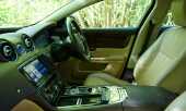 2012 Jaguar XJ Premium Luxury V8 - 4